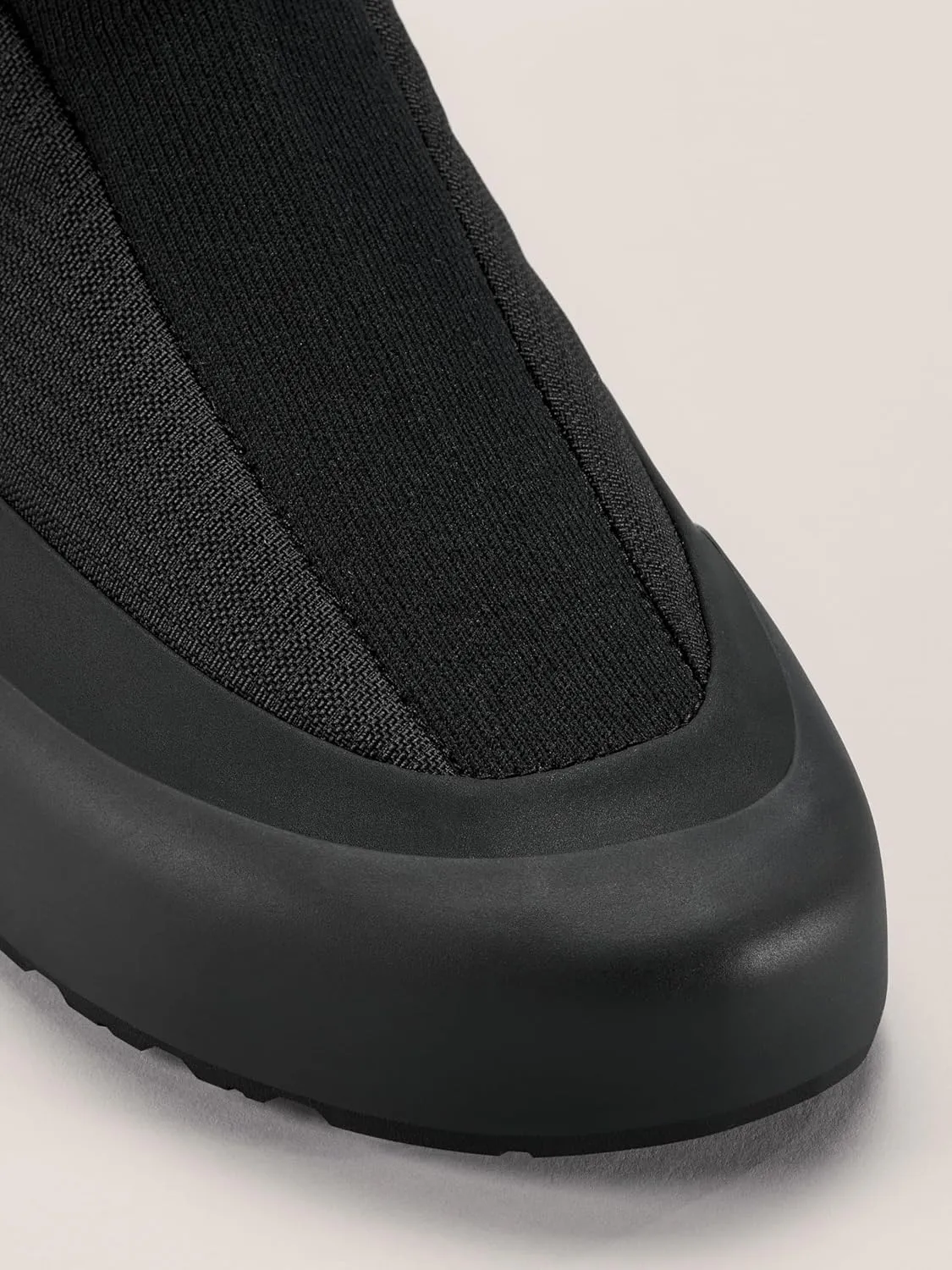 Arc'teryx Kragg Insulated Shoe Men's | Insulated Pull-On Shoe for Quick Approaches