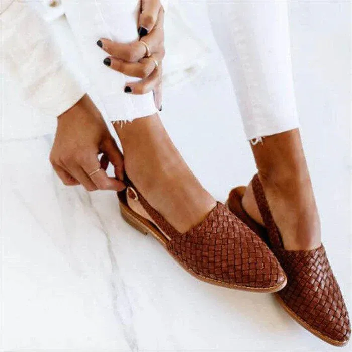 Avencea | Fashionable Buckle Closure Leather Sandals