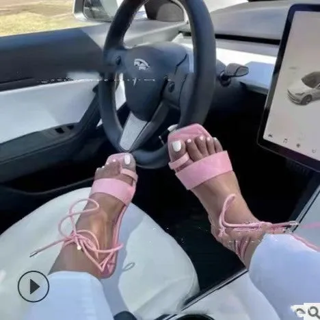 Beach Flat - Toe Strappy Sandals