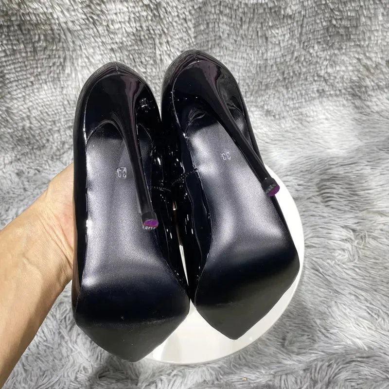 Black patent leather bright surface high heels
