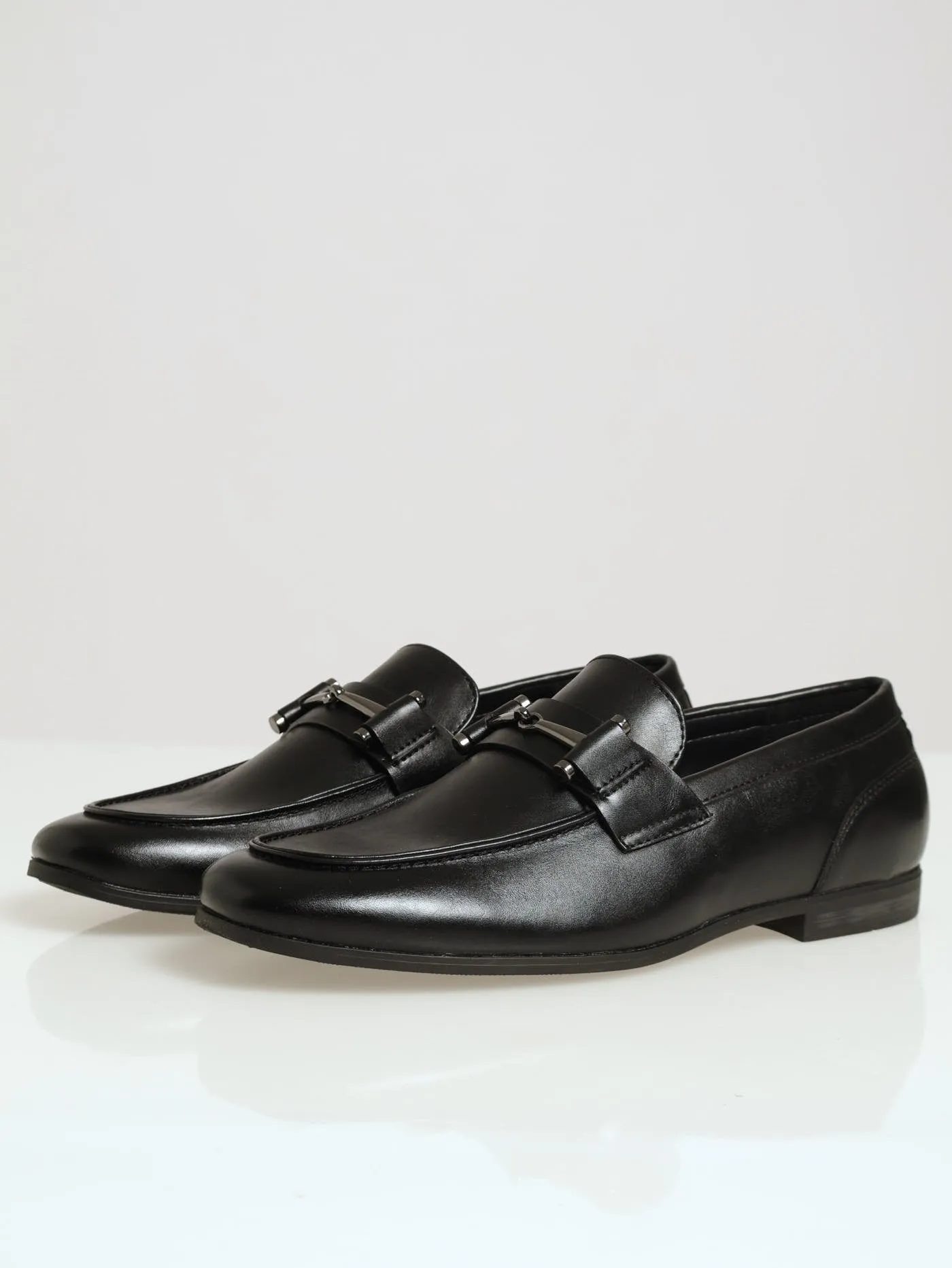 Caufield Metal Trim Slip On Loafer - Black