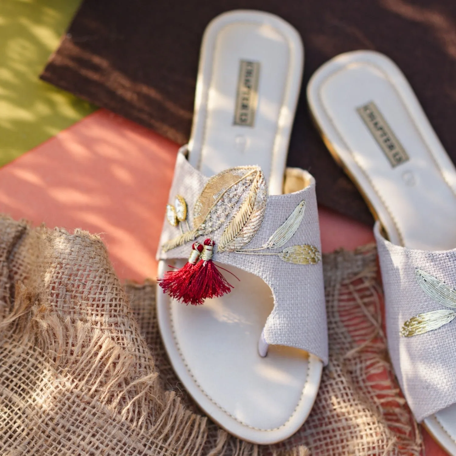 Chappals | Sonehri Patti