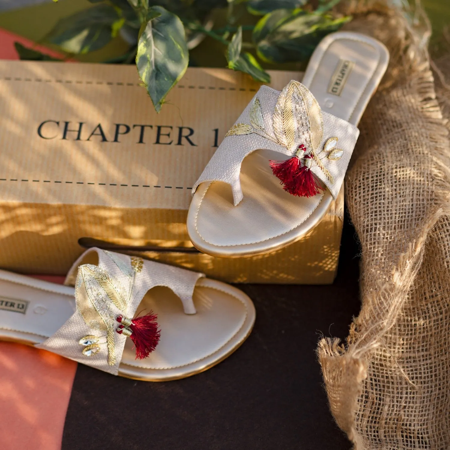 Chappals | Sonehri Patti