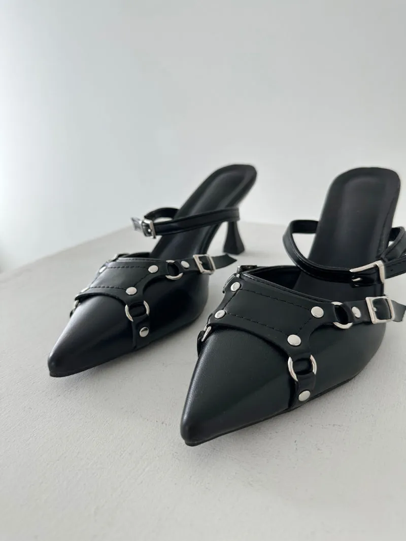 Clash Heels