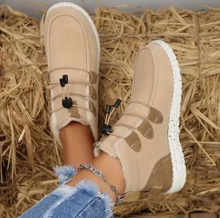 Elegant and detailed supportive Shoes