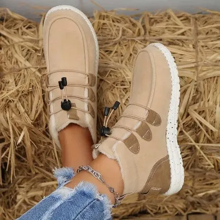 Elegant and detailed supportive Shoes