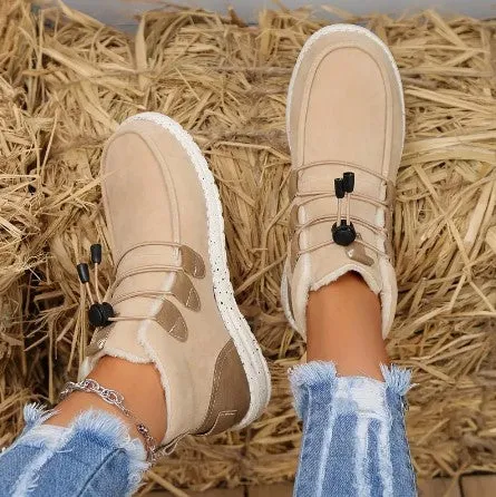 Elegant and detailed supportive Shoes