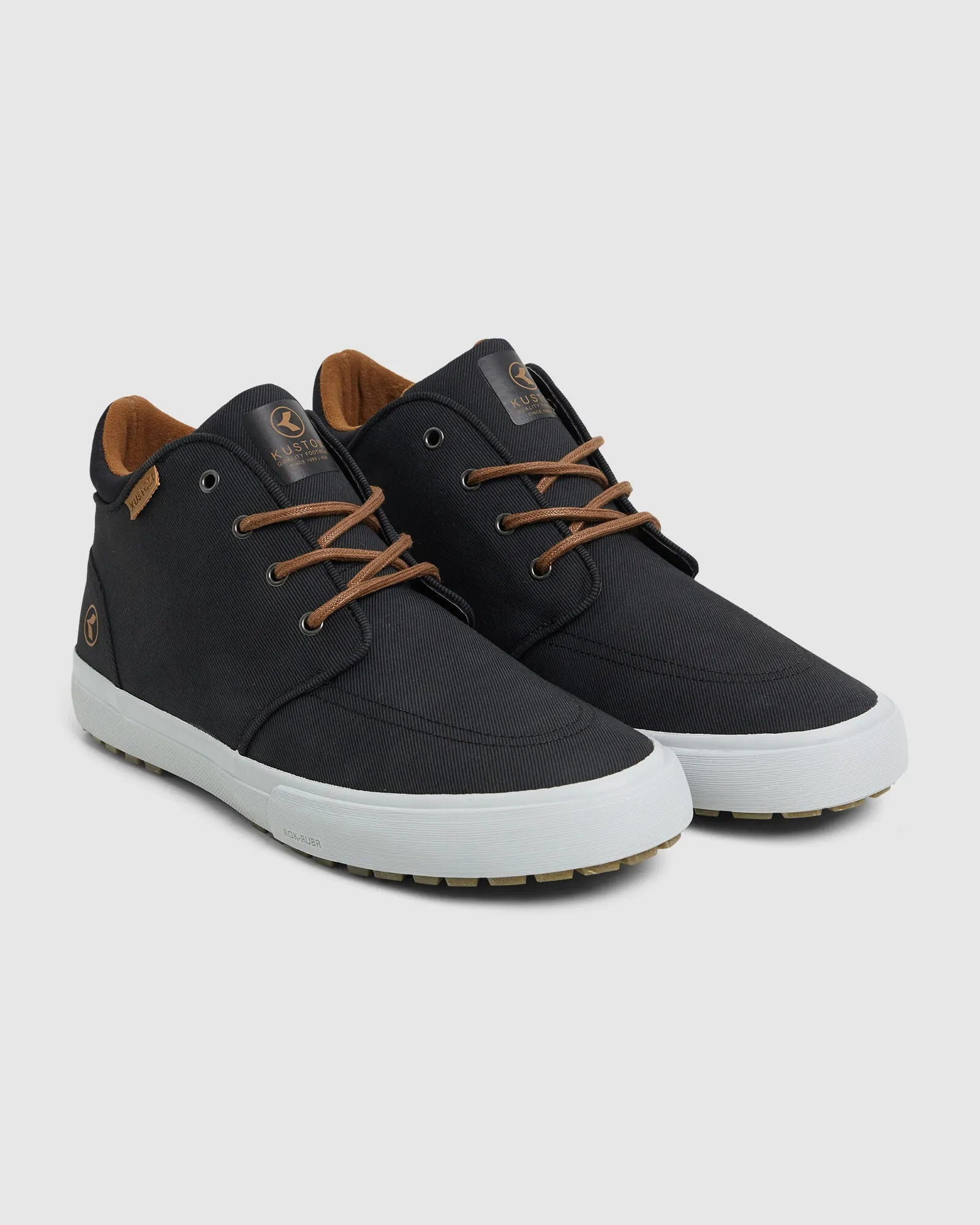 Hotham Black Tough Shoe