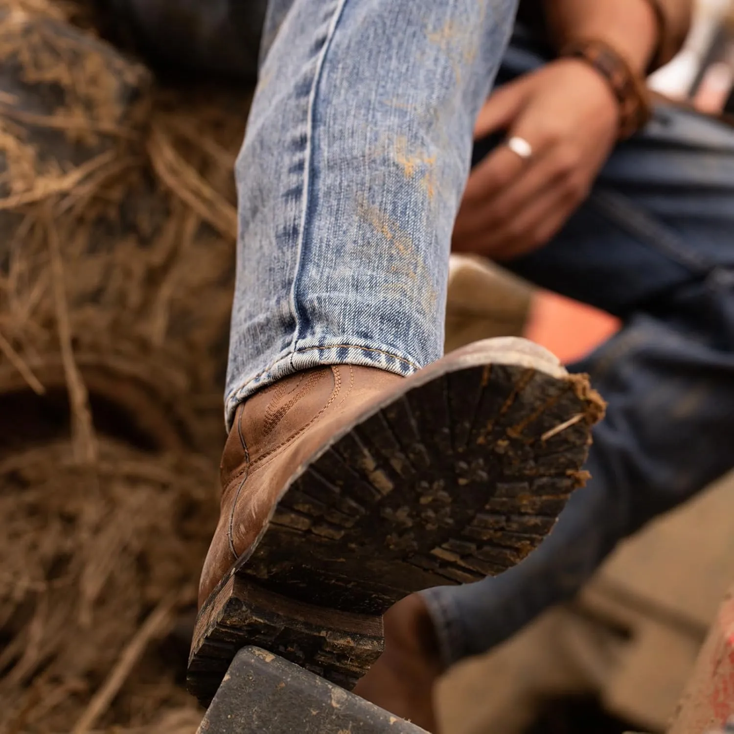 J's.o.l.e Cowboy Boots for Men Round Toe Western Boots Pull on Silp Resistant Men’s Work Boots