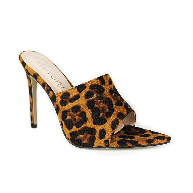 Leopard Pointed Toe