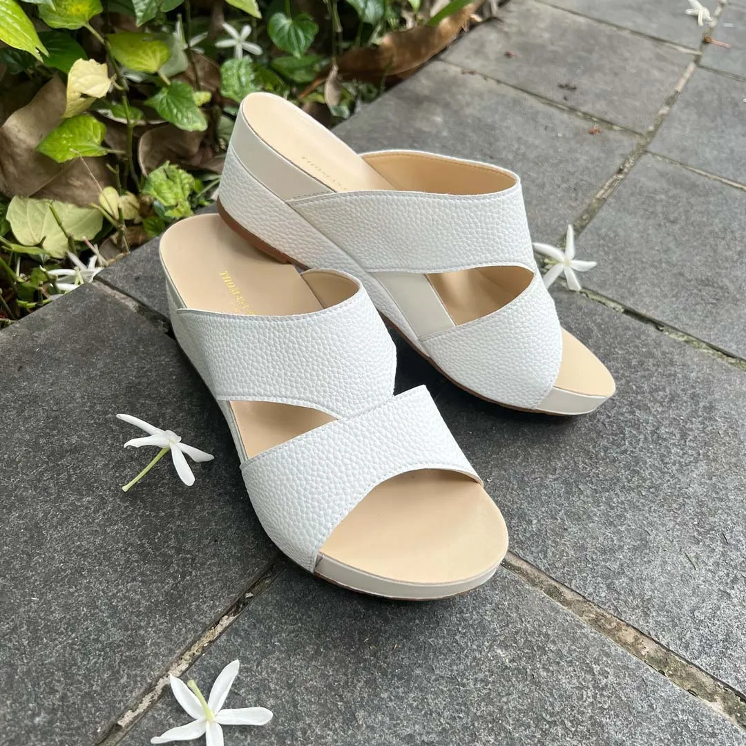 Pebble Lychee Everyday Low Wedge Slides 2" inch [Arch-legance Series]