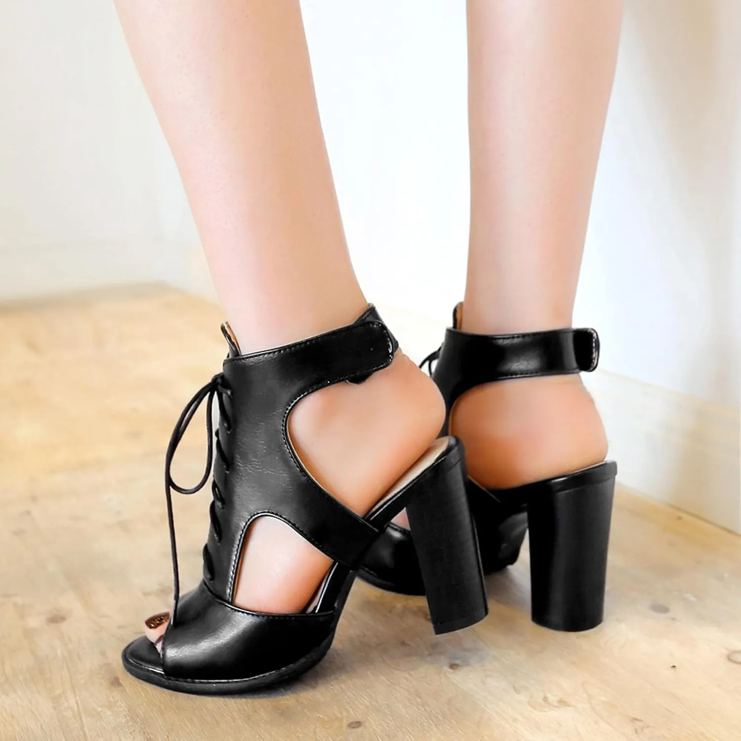 Peep Toe Chunky High Heeled Womens Lace Up Roman Sandals