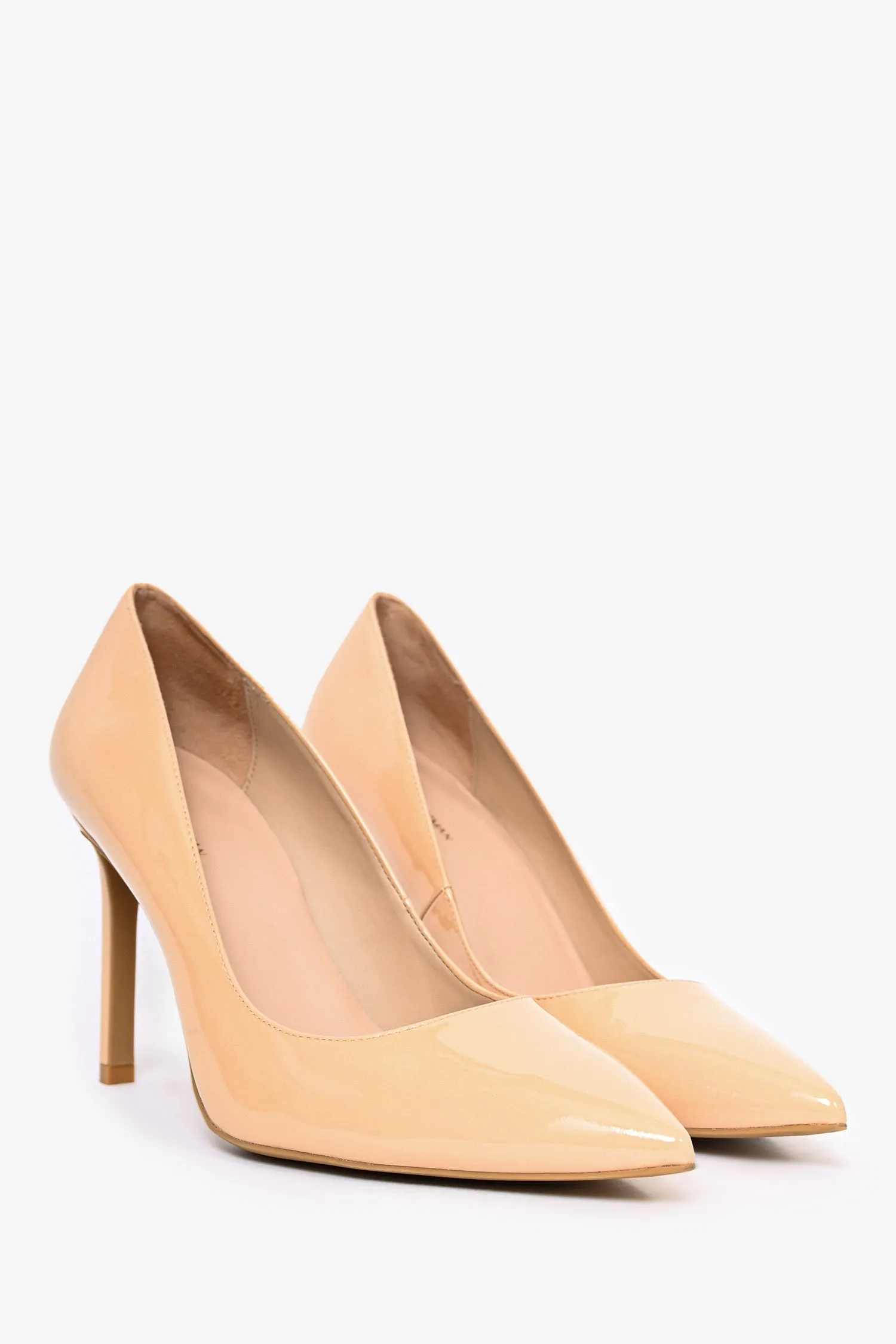 Stuart Weitzman Nude Patent Pointed Heels Size 10.5