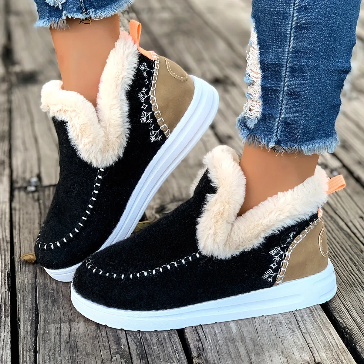 Supportive and stylish orthopedic summer footwear