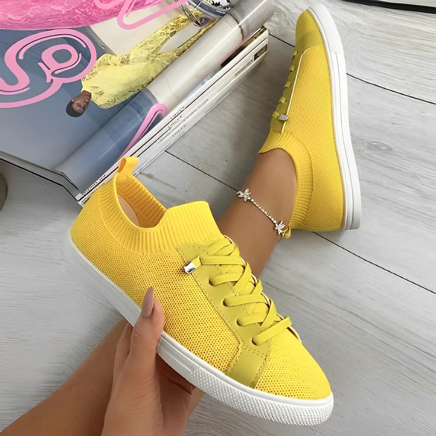 Trendy and supportive orthopedic Sneakers 