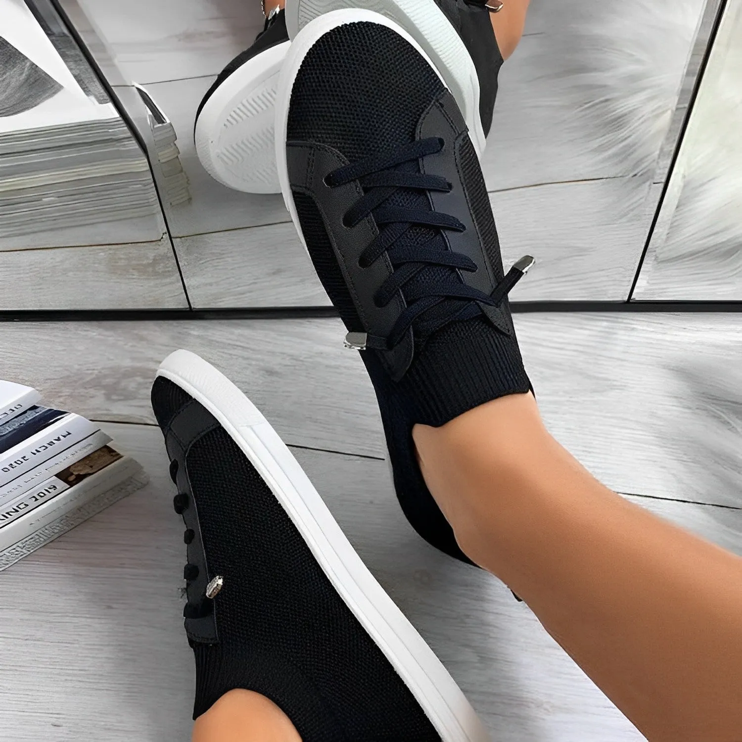 Trendy and supportive orthopedic Sneakers 
