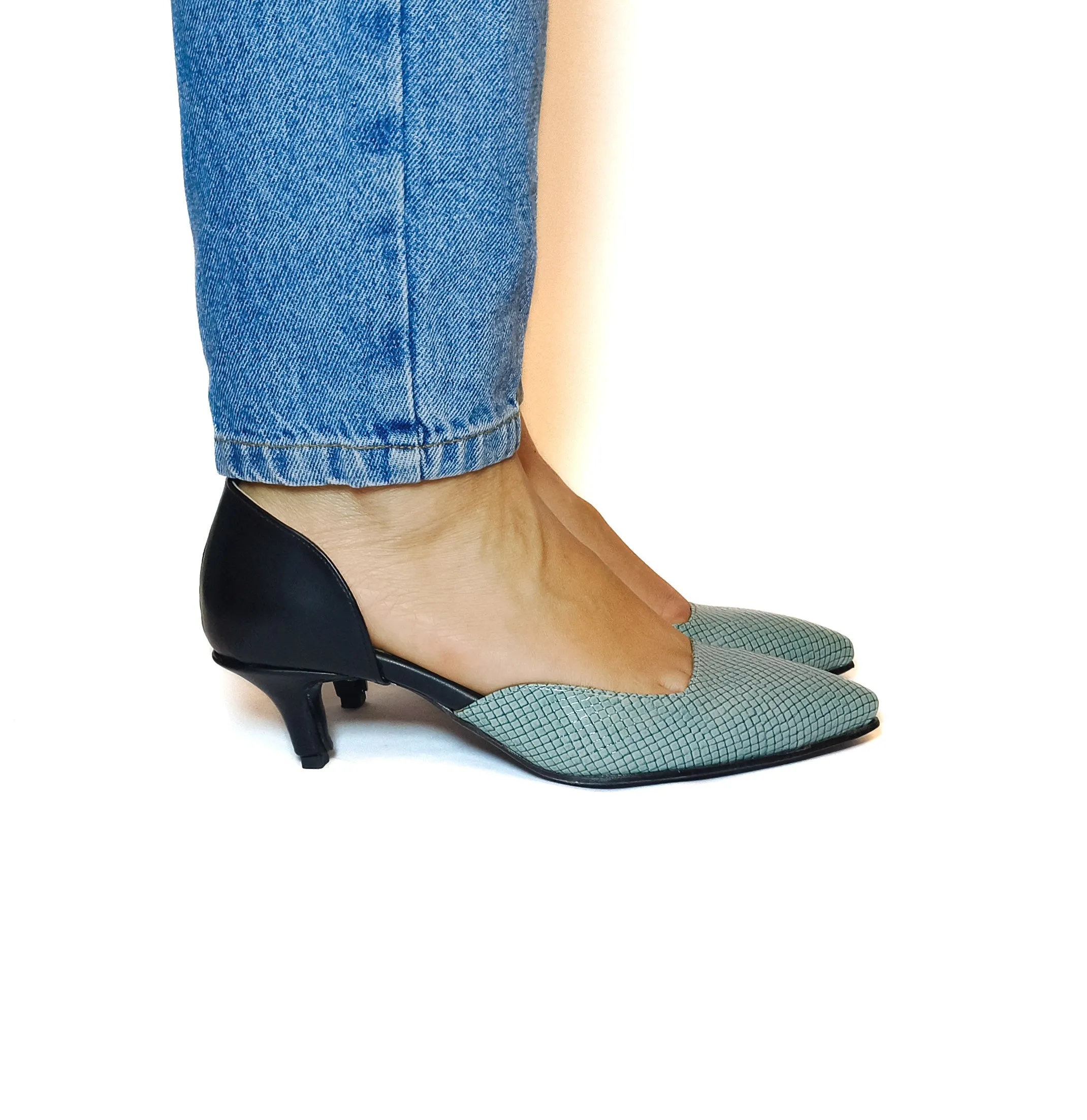 Turquoise Two-Tone Pointed Toe Heels 5cm heels