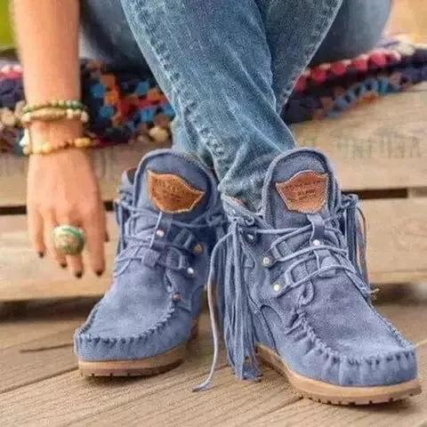 Versatile and supportive orthopedic Boots