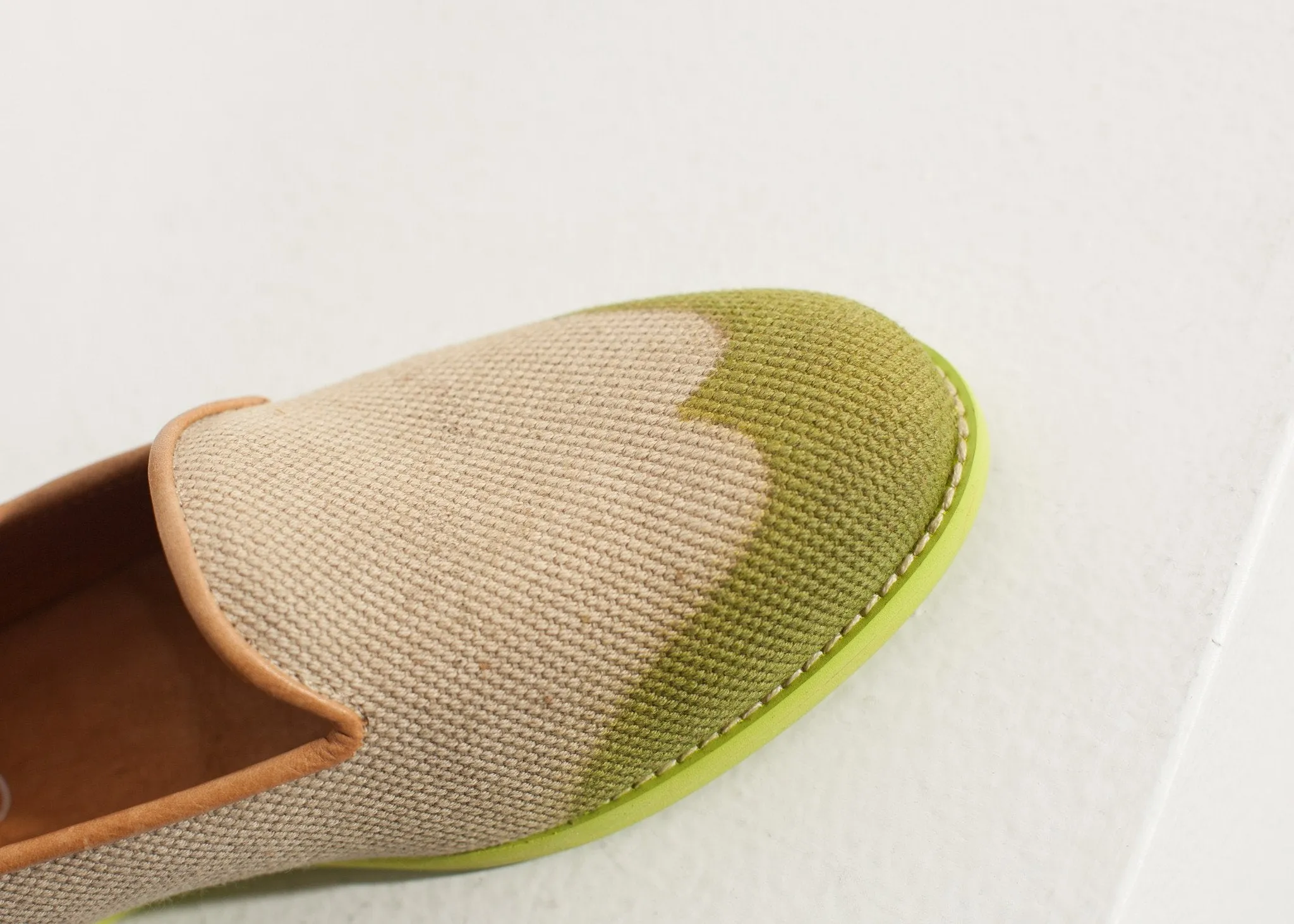 Wingtip Time-limited Lime Loafer Vibrant in
