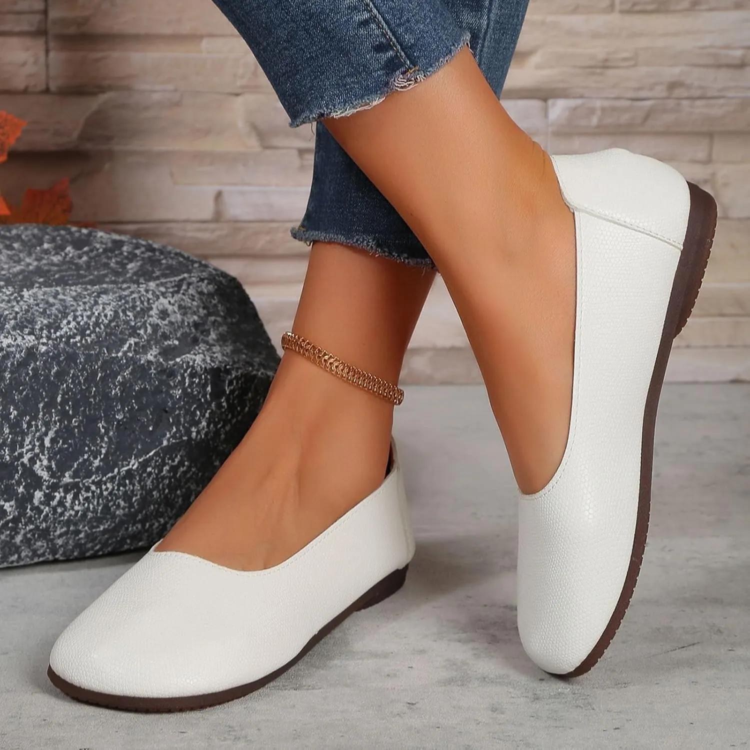 Women's Casual Loafers Cute Slip On Comfort Walking Flats Leather Driving Dress Shoes Fashion Closed Toe Boat Shoes