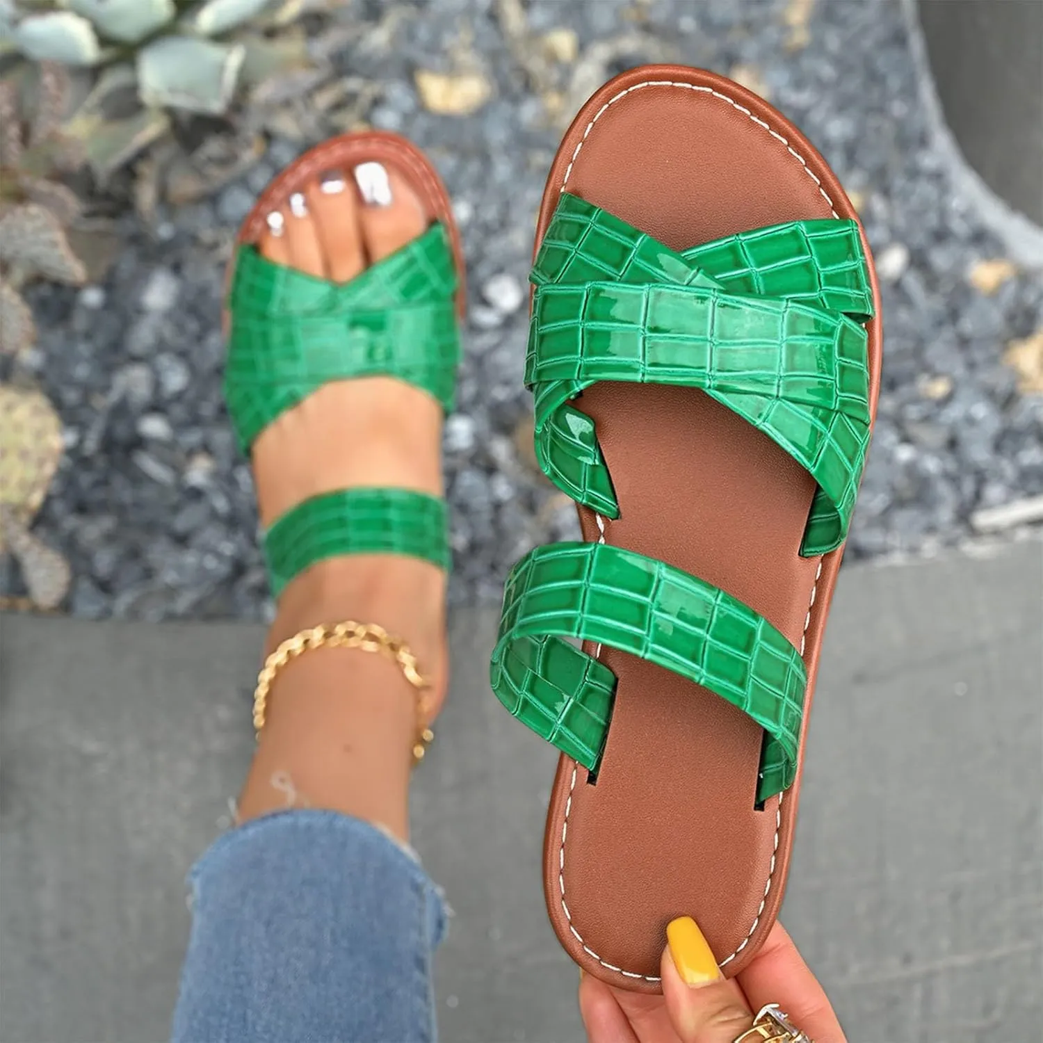 Women's Fashion Slide Sandal Crocodile Pattern Slip On Slides Crisscross Casual Dressy PU Leather Sandals for Summer