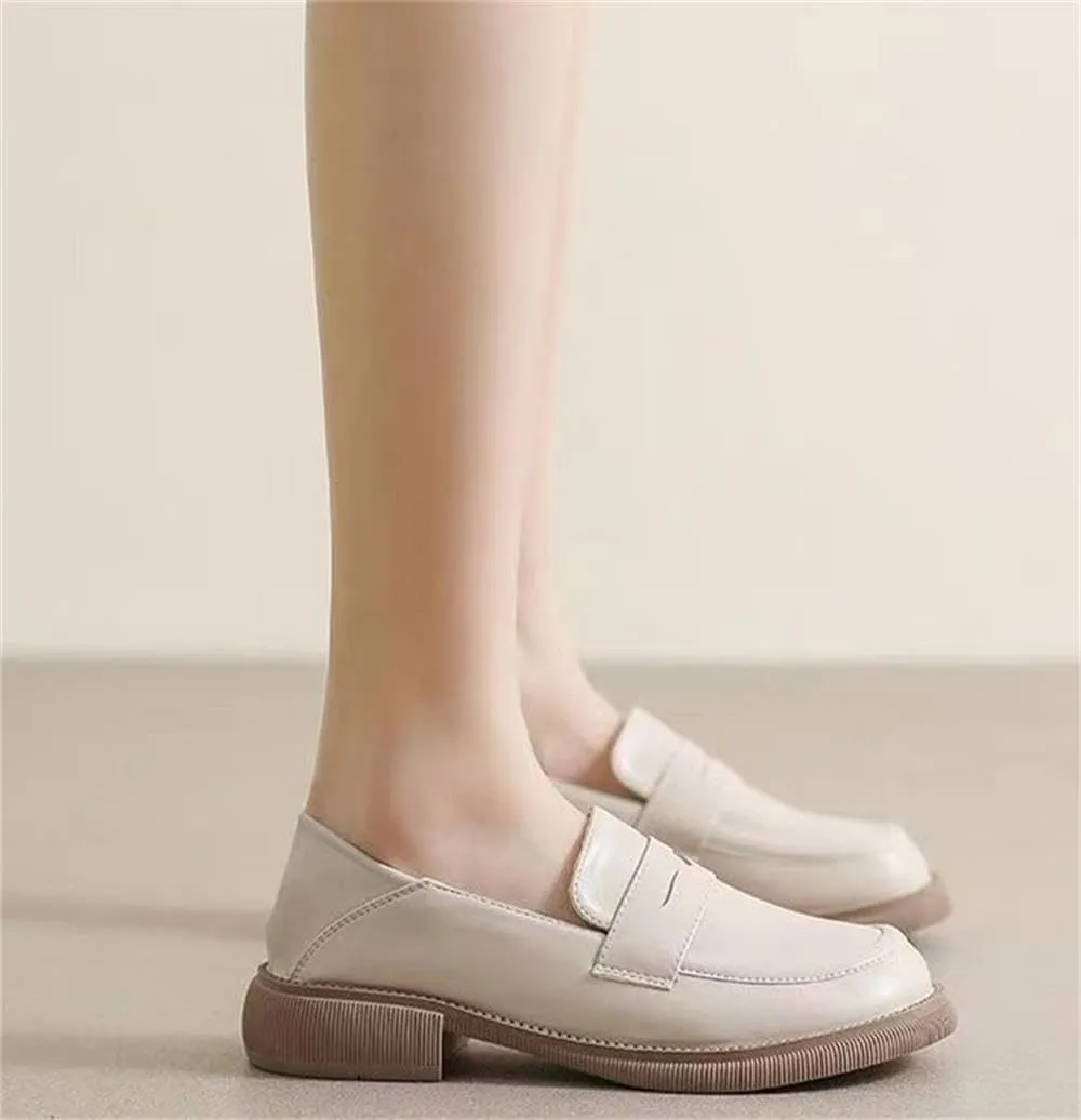 Women's Slip On Loafers Flats Oxford Shoes British Style Brogues Work Driving Style Shoes Moccasin